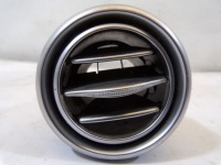 фото thumb №1, Решётка обдув правая mercedes w217 1