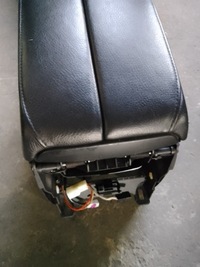 фото thumb №5, Bmw e90 тунель середній підлокітник europa