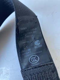 Ремень безопасности правая  перед tesla model s 1079282-03 в Украине, фото thumb