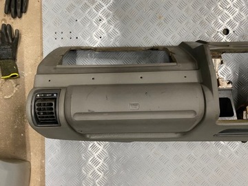 Подушка безопасности в кабине Land Rover Discovery II