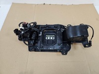 фото thumb №10, Hyundai kona i electric електрик lift роз'єм заряджання 86340-k4aa0