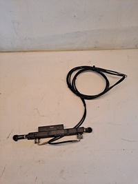 фото thumb №1, Привід дах правий mercedes slk r171 1718207610