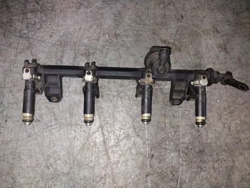 фото thumb №1, Планка вприскувальний 7700274294 renault clio ii 1.4