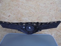 фото thumb №2, Решётка радиатора решётка радиатора toyota yaris iii 2014-2016