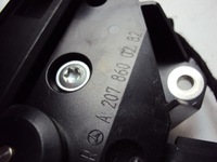 фото thumb №7, Podajnik поперечина pas правый mercedes w207