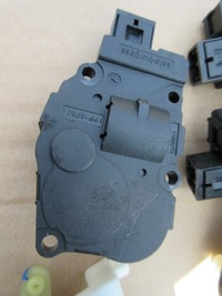 фото thumb №4, Моторчик нагревателя audi a4 b8 a5 q5 оригинал