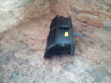 фото thumb №9, Решётка воздуховод средняя чёрная bmw e36 сцепление