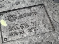 Audi a3 s3 8p основание корпус аккумулятор защита 1k0915333h оригинал Доставка, фото thumb