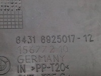 фото thumb №7, Bmw 1 e81 e87 2008 крышка микрофильтра кабины