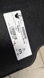 фото thumb №2, Коврик обшивка ниша багажника renault 849305075r