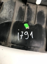 Toyota yaris iii захист молдинг багажника поперечина заднього 75078-78010 в Україні, фото thumb