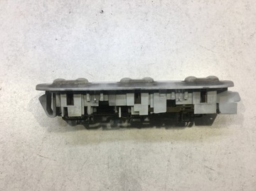 LAMPKA PODSUFITKI SCENIC II 1.9 DCI 8200073234