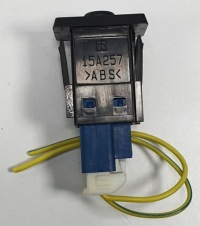 фото thumb №2, Кнопка переключатель trunk открывалка mazda rx-8 rx8 15a257