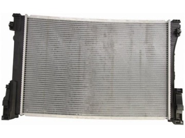 фото thumb №2, Радиаторов mercedes класс e a207 1.8 3.5 класс glk 3.0 3.5