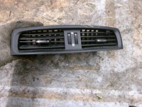 фото thumb №1, Lexus is ii решётка обдув средняя