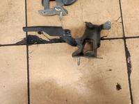 фото thumb №9, Петля петли капота правые левый vivaro b trafic iii 3