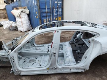 фото thumb №5, Porsche taycan 9j1 2021 наборы запчасти кузовных