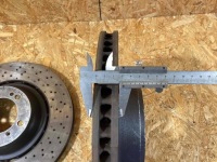 Porsche 911 992 гальмівні диски гальмівні задній комплект 992615601h 992615602h Ціна, фото thumb