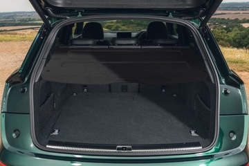 AUDI Q5 8R 2008-2017 ПОЛКА БАГАЖНИКА