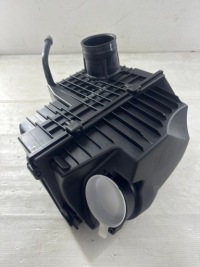 фото thumb №1, Корпус фильтра воздуха master iv 2.3 165008632r