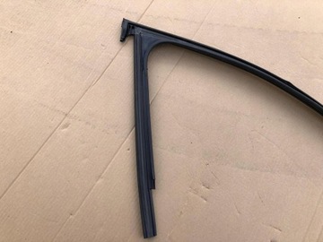 фото thumb №8, Рама двері планка прокладка lp audi e-tron 50 4ke