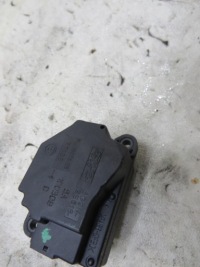 фото thumb №1, Моторчик обігрівача volvo xc60