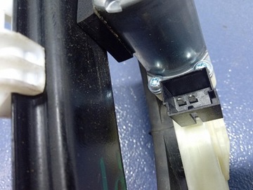 фото thumb №6, Vw passat b8 универсал подъемник стекла зад правые задний 3g9839462a