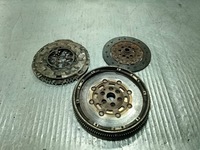 фото thumb №1, Колесо двомасовий повний vw passat b6