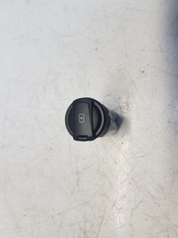 фото thumb №1, Kia stonic lift разъём port usb 96125-d4000