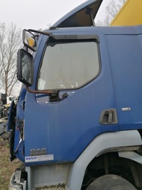 фото thumb №1, Дверь левая полный daf lf