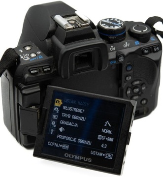 КУЗОВНАЯ ЗЕРКАЛЬНАЯ КАМЕРА OLYMPUS E-620 + ЗАРЯДНОЕ УСТРОЙСТВО BCS-1 / ПРОБЕГ 22290