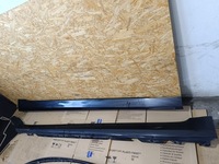 фото thumb №1, Поріг молдинг поріг права bmw g11 475