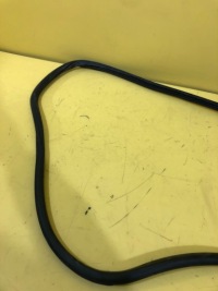 фото thumb №3, Dacia sandero - прокладка кузовна двері правий задня