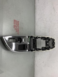 фото thumb №1, Каркас кронштейн декору середнього тунель renault espace v led 969358862r