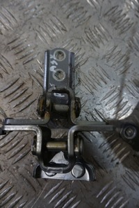 фото thumb №1, Петля дверь правый задняя u17 asx 12-19 poznań