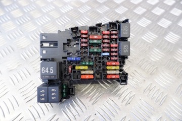 фото thumb №7, Коробка предохранителей vw tiguan ad1 5q0937615c 1.5l бензин 110kw 2019