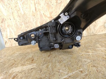 фото thumb №9, Toyota c-hr 2018 лампи передні