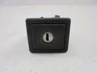 фото thumb №1, Renault clio i вкладка замка кришки lift