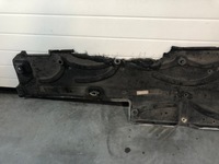 фото thumb №6, Mercedes w218 захист шасі права a2126100708