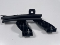 фото thumb №1, Peugeot 5008 ii lift 9811414380 направляющая стекло левый перед