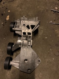 фото thumb №2, Mercedes a klasa w169 cdi натяжитель кронштейн генератор