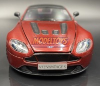 Aston Martin V12 Vantage S в масштабе 1:24, Motormax 79322