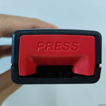 фото thumb №14, Кліпса заглушка do ременів безпеки сидіння автомобіля кришка замок 2szt