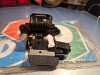 фото thumb №5, Задний замок крышки багажника mazda 2 ii