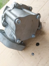 фото thumb №5, Насос вакуум вакуумна n55 bmw f07 f10 f15 f25 f30 8618897