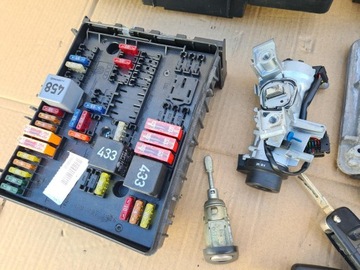 фото thumb №10, Набір стартовий імобілайзер комп'ютер блок керування двигуна volkswagen vw golf v 1.6fsi