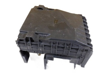 фото thumb №1, Vw audi skoda коробка предохранителей 1k0937125a