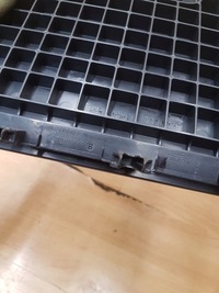 фото thumb №6, Кришка бардачка підлога renault megane iii