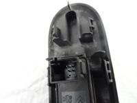 фото thumb №9, Peugeot 3008 i правый передний переключатель панель стекло 96650618zd