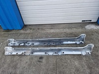 фото thumb №5, Corolla e21 kombi - молдинг накладка порог правая